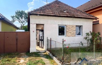 PREDAJ 2 DOMY s pozemkom 832m² v obci Rybany